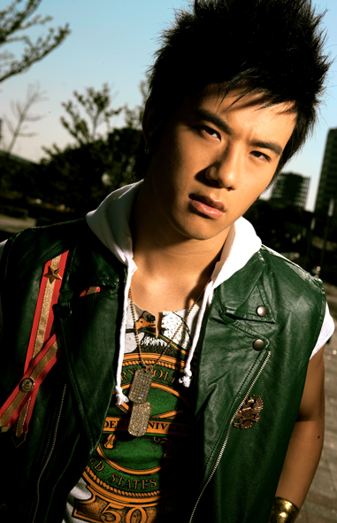  p>蔡尚甫(gino),又名宇腾,1980年1月30日出生于台湾省嘉义县,中国