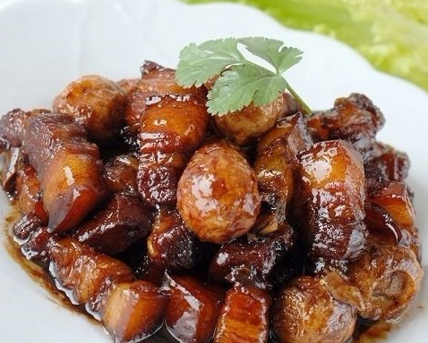 虎皮蛋焖五花肉