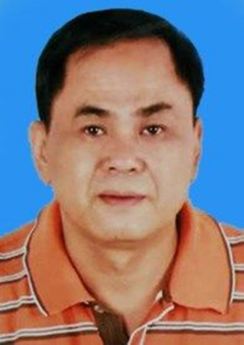  p>廖振辉,男,1964年8月出生,汉族,广东省紫金县人,1983年9月参加工作