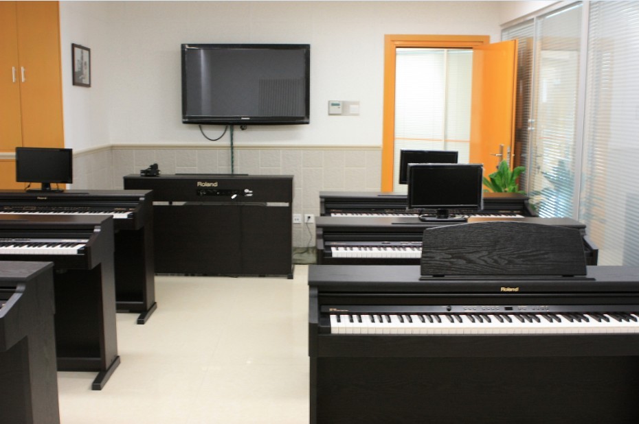 数字音乐教育 /a>是一所致力于拓展中国现代数字音乐教育的培训学校