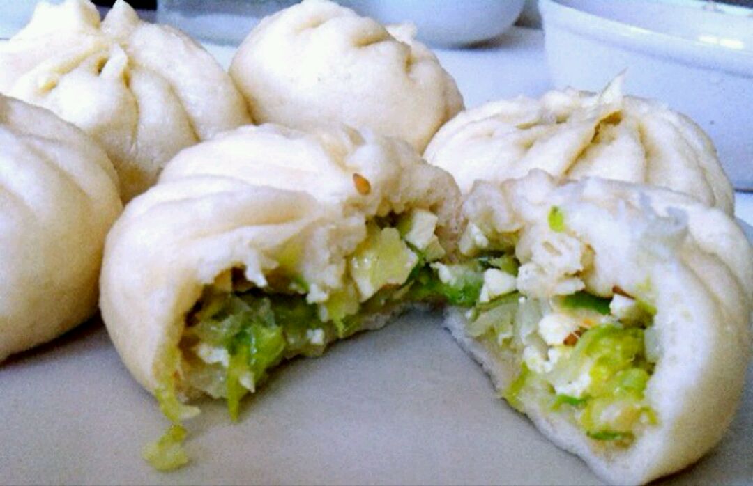 圆白菜馅包子