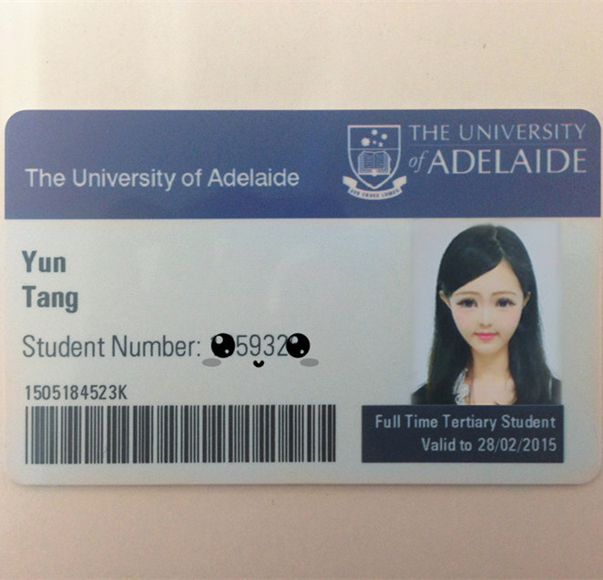  p>这位奇葩女的证件照非常像 a target="_blank" href="/item/芭比