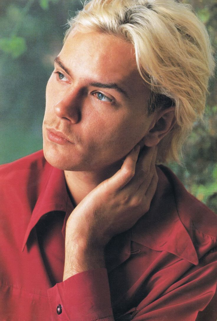 瑞凡·菲尼克斯