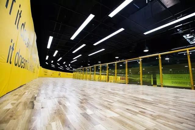  p>上海万国体育中心(shanghai vango sports center),是由全球规模最