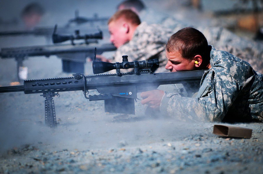 data-lemmaid="1185595">美国巴雷特公司 /a>研制的一型大口径狙击