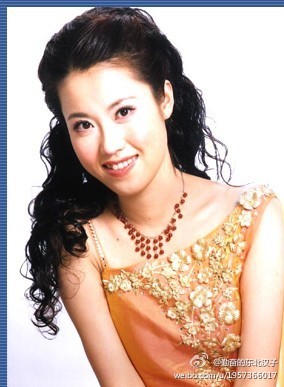  p>任良韵,1978年10月出生于安徽,中国内地节目主持人,毕业于安徽大学