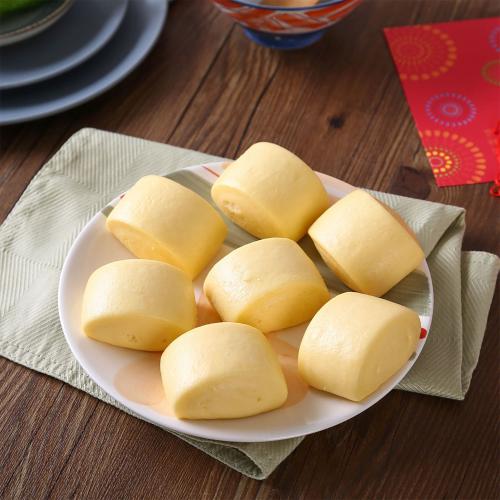  p>原汁原味玉米刀切馒头是由面粉,鲜榨玉米原汁,糖,酵母,盐,植物油