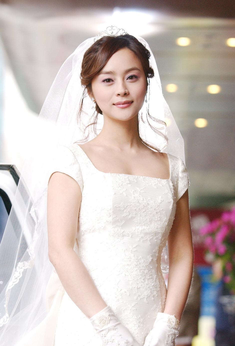  p>禹喜珍,1975年5月24日出生于韩国首尔,韩国女演员.