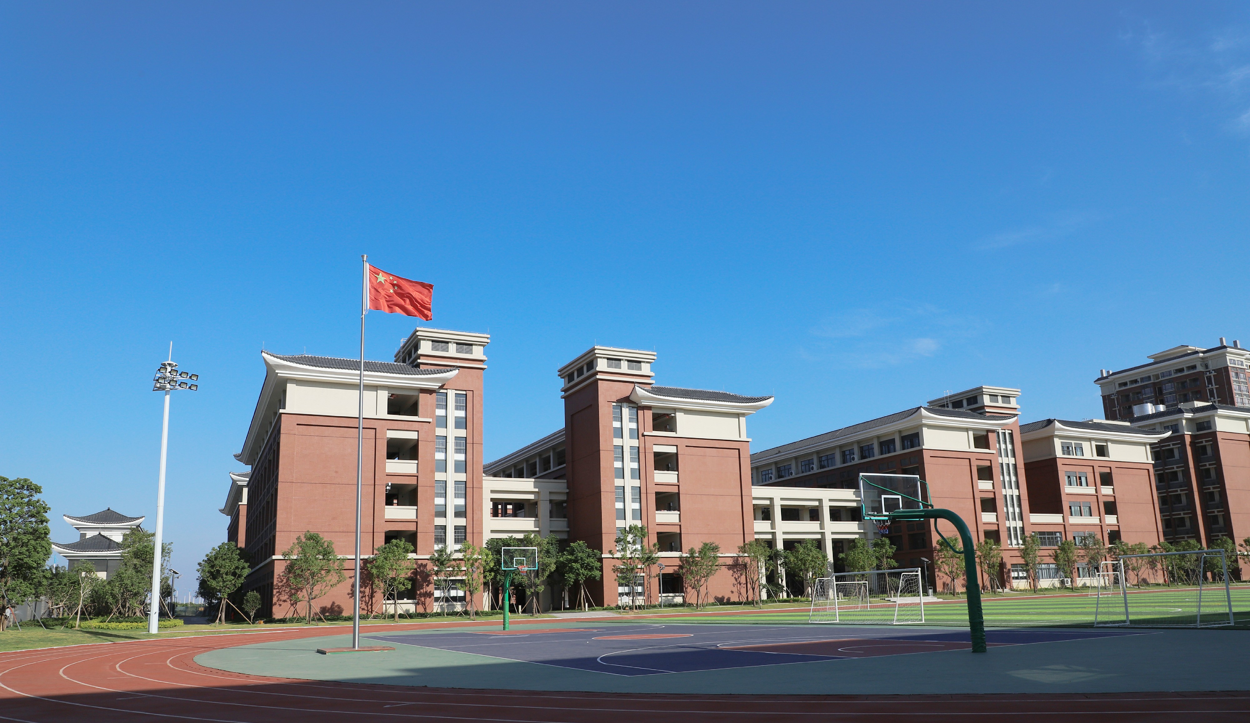 data-ctrid="smwtjry7swev">江门广雅学校(江门市广雅中学,江门市新会