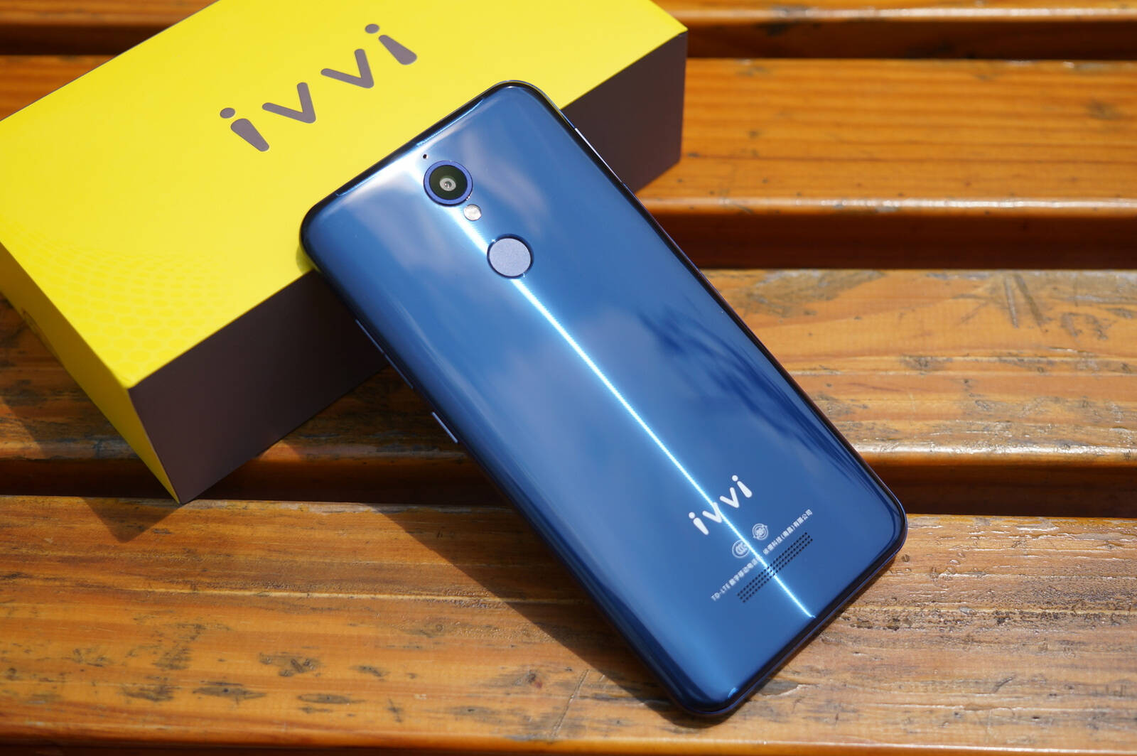 ivvi k5裸眼3d手机