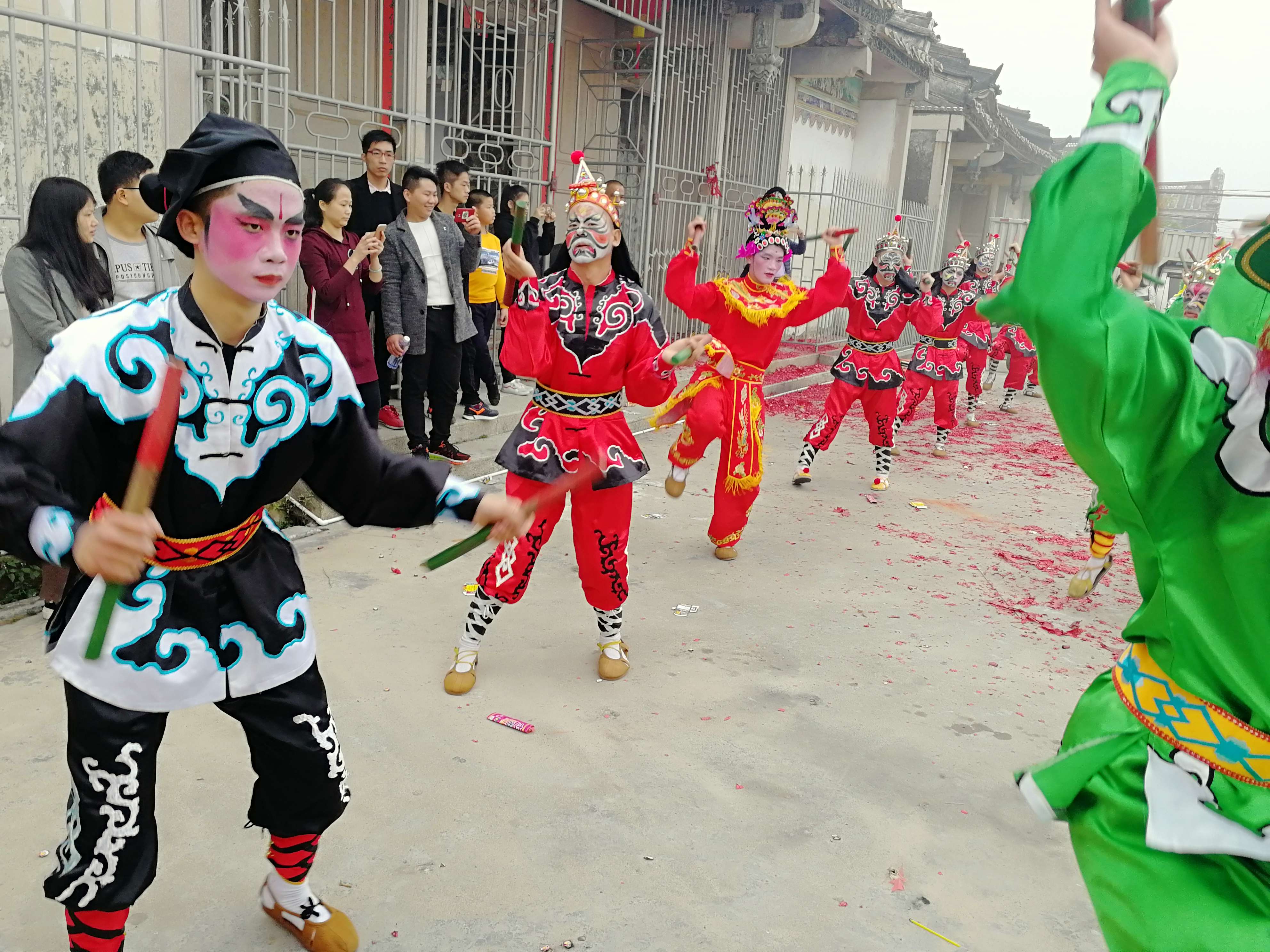  p>泥沟英歌属于 a target="_blank" href="/item/广东省普宁市