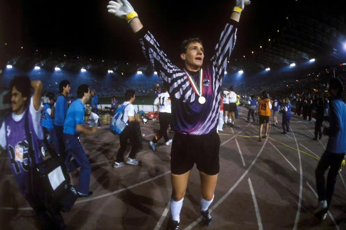 博多·伊尔格纳