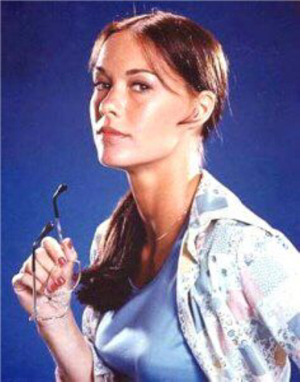  p>《女神爱切丝的秘密》是阿诺德·拉文执导,joanna cameron主演的