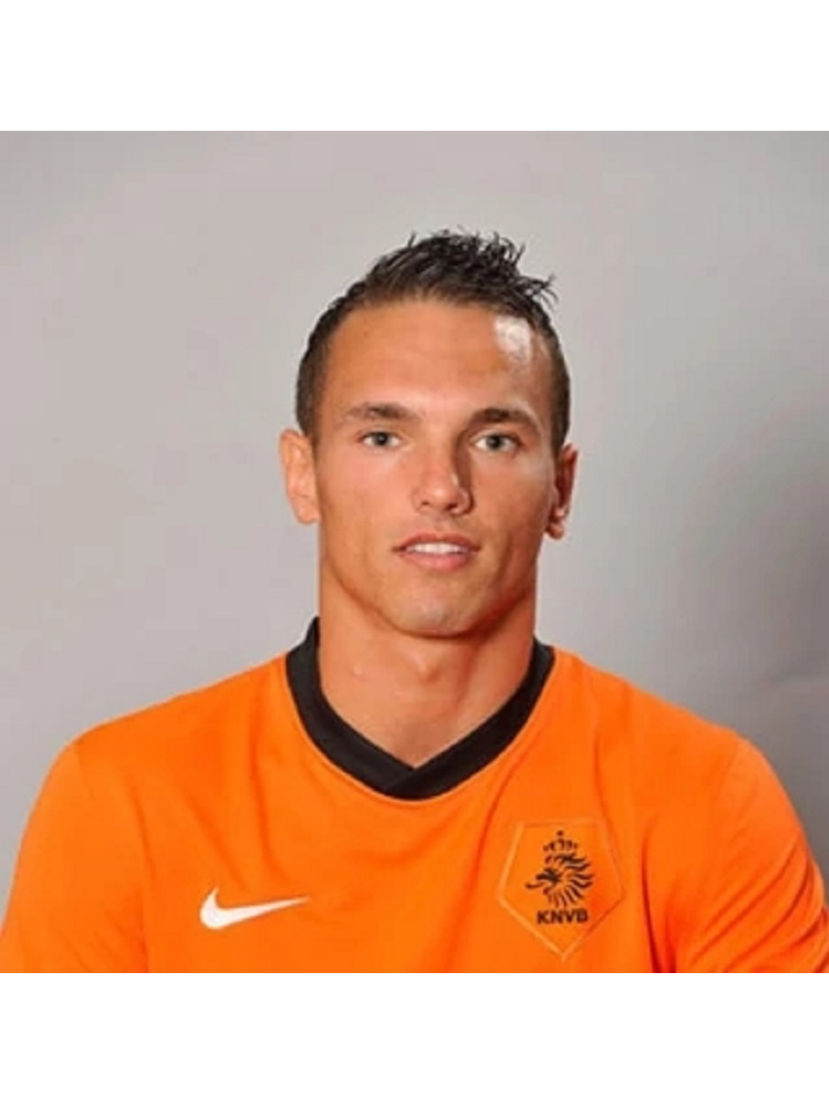  p data-id="gnyusss0ka">罗德尼·斯内德(rodney sneijder)1991年03