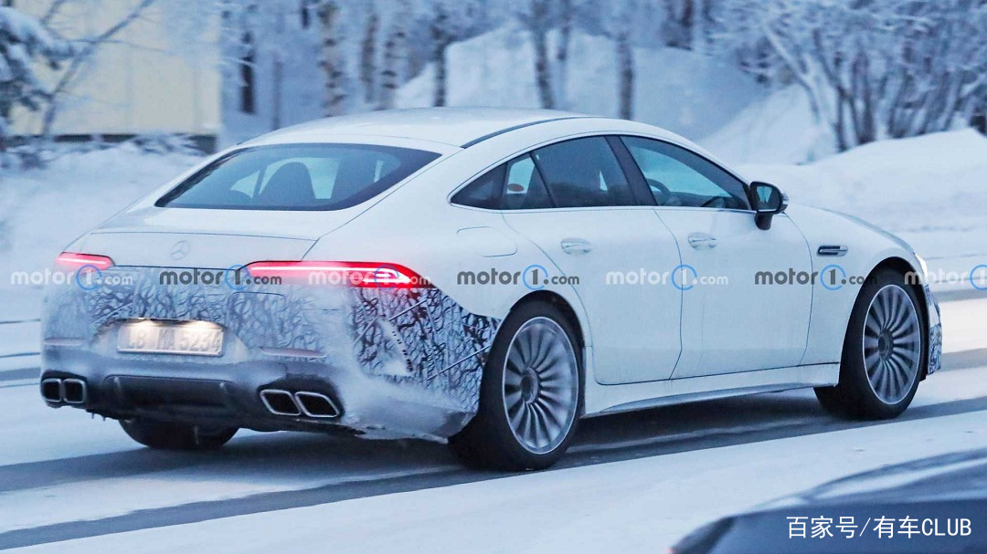 3秒破百 双边四出排气暴露身份 梅赛德斯-AMG GT73E雪地谍照曝光_百科TA说