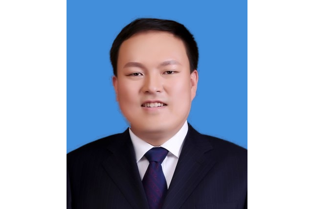 data-id="gnwrcrzzm8">赵强,男,汉族,中国国籍,1982年11月生,甘肃天水