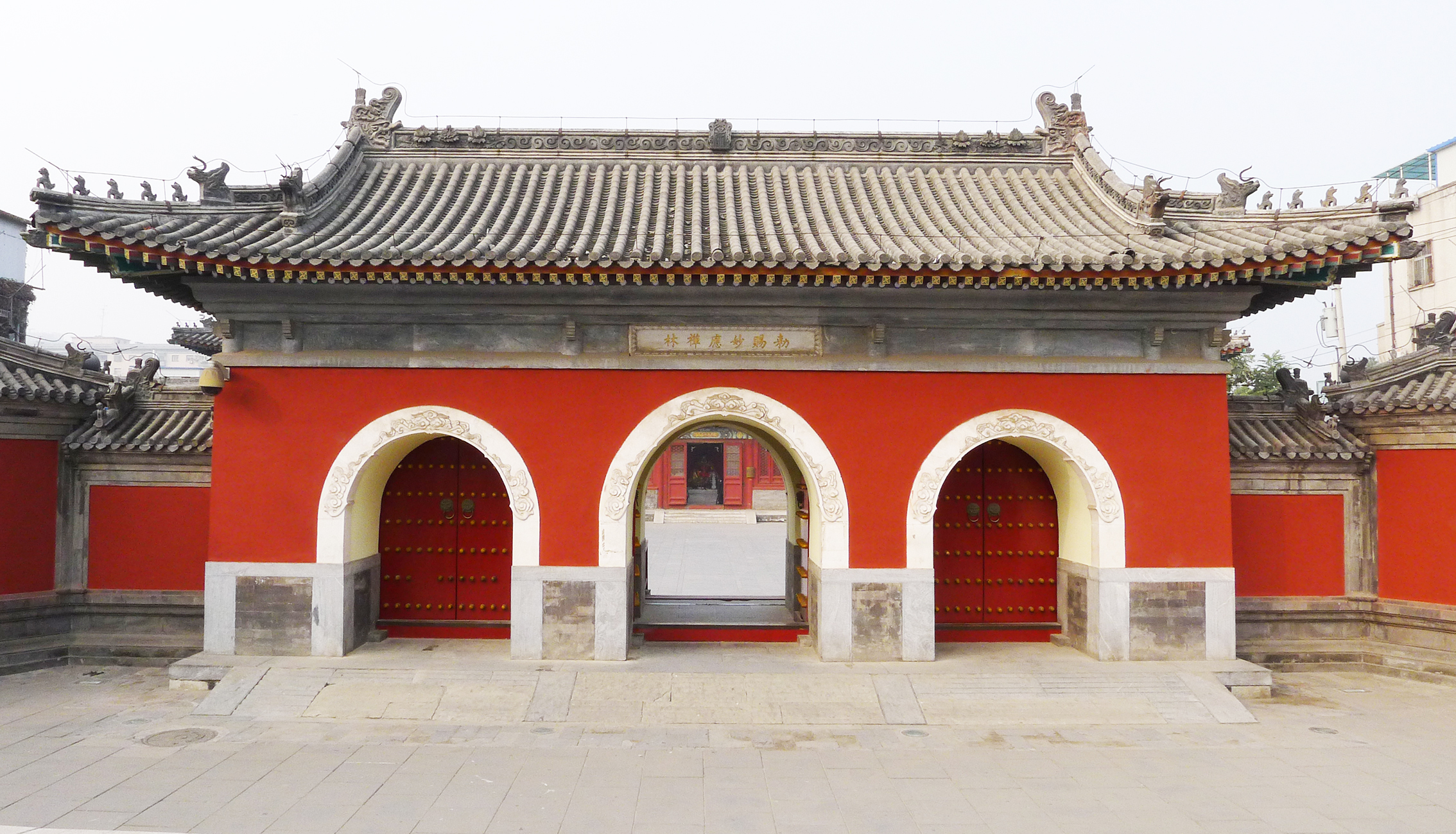 1979年成立白塔寺文物保管所,1980年正式对外开放,隶属首都博物馆.