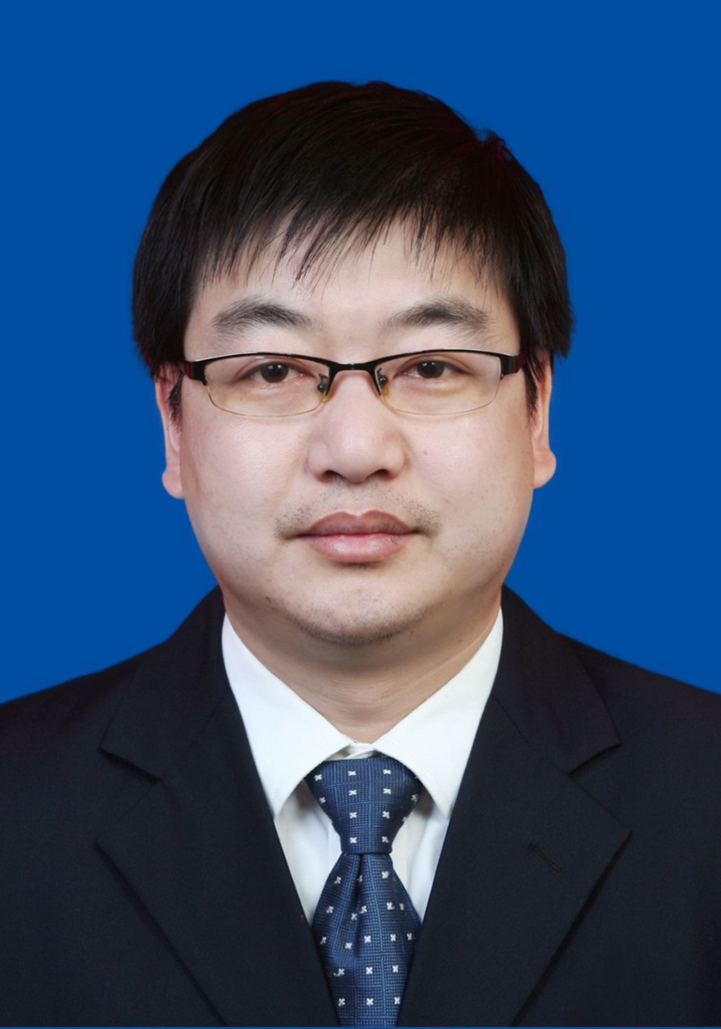 id="uf8xorbalj7n">现任浙江省衢州市衢江区林业局党组成员,副局长