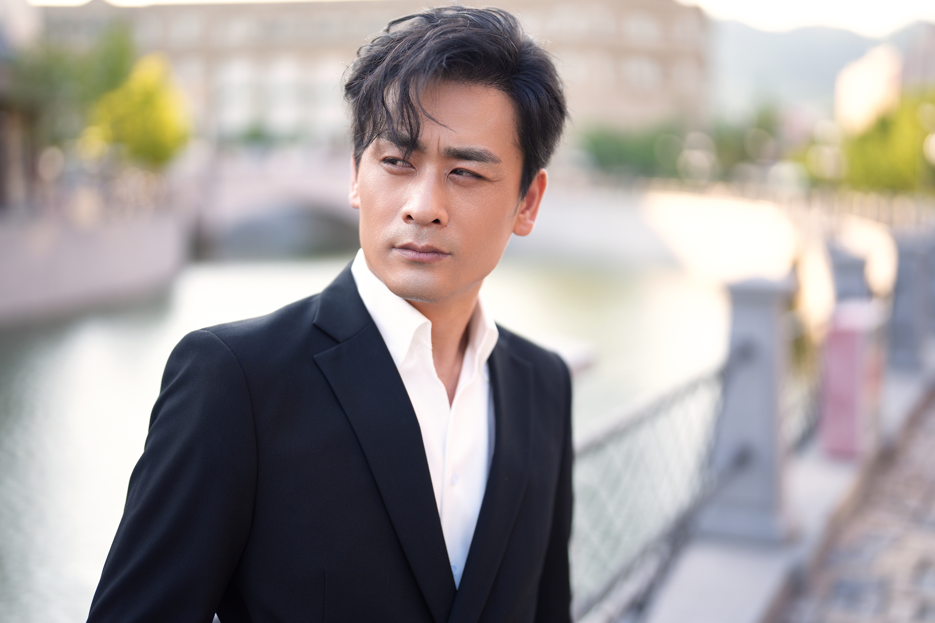  p data-id="gnwl44swnw">白海涛,1984年10月14日出生于山东省,中国