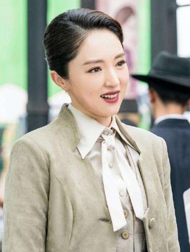 董璇
