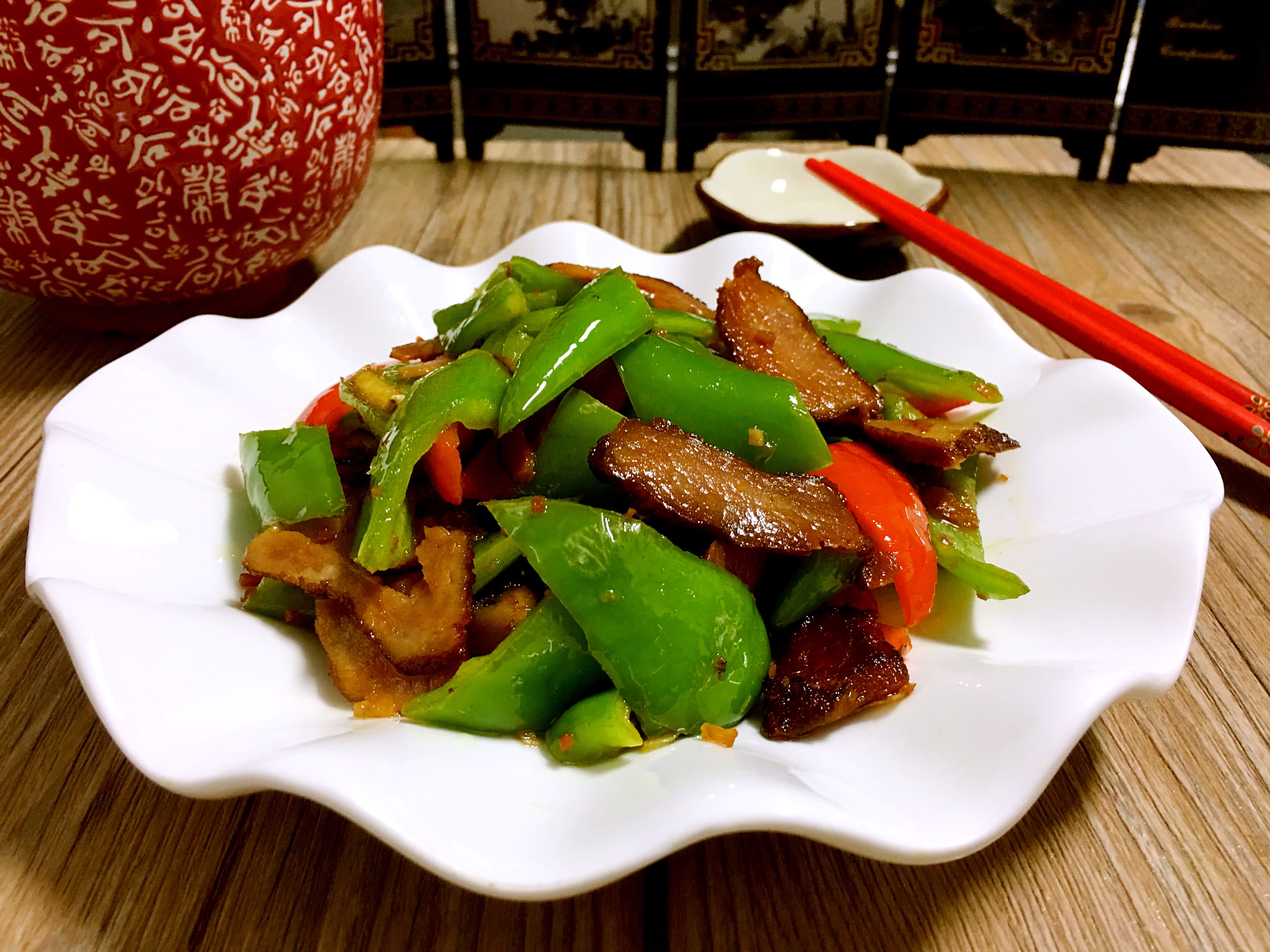 杭椒炒腊肉