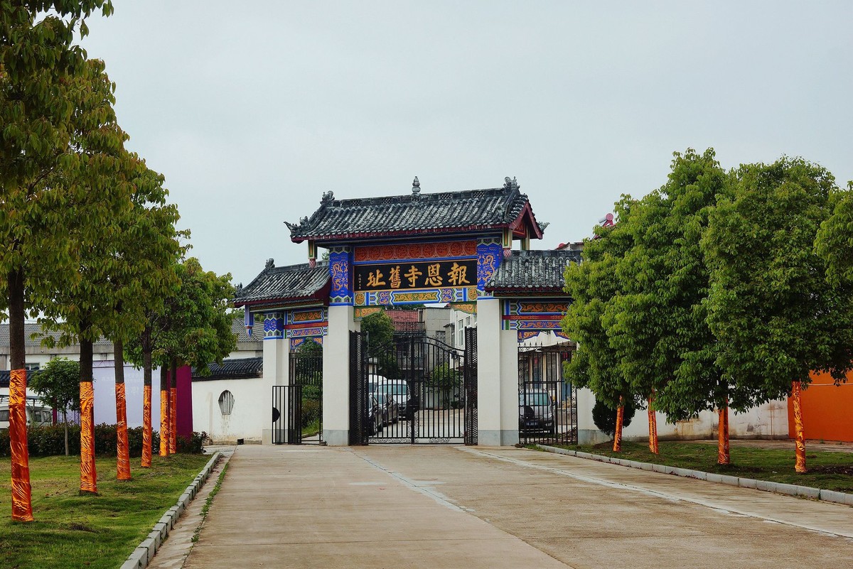 位于武汉市新洲区 a target="_blank" href="/item/仓埠街/2275169"
