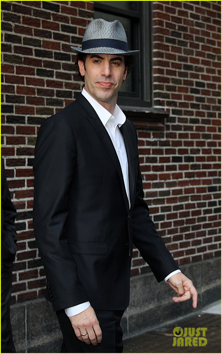  p>萨莎·拜伦·科恩(sacha baron cohen),1971年10月13日出生于英国