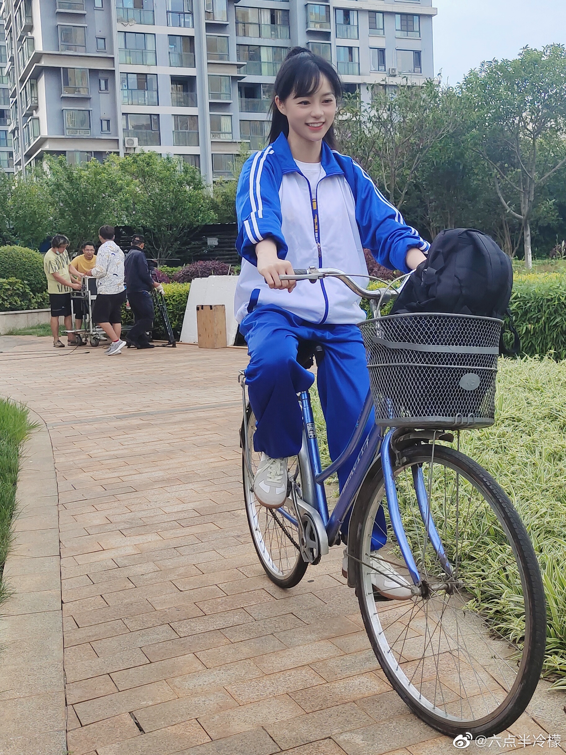  p data-id="gncndaayd4">冷檬,本名林雅婷,1993年5月2日出生于云南省