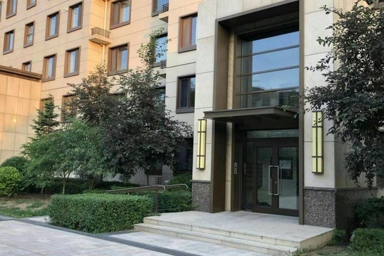  p>伟峰东樾东区位于长春市净月区净月区,总建筑面积532000,共计房屋