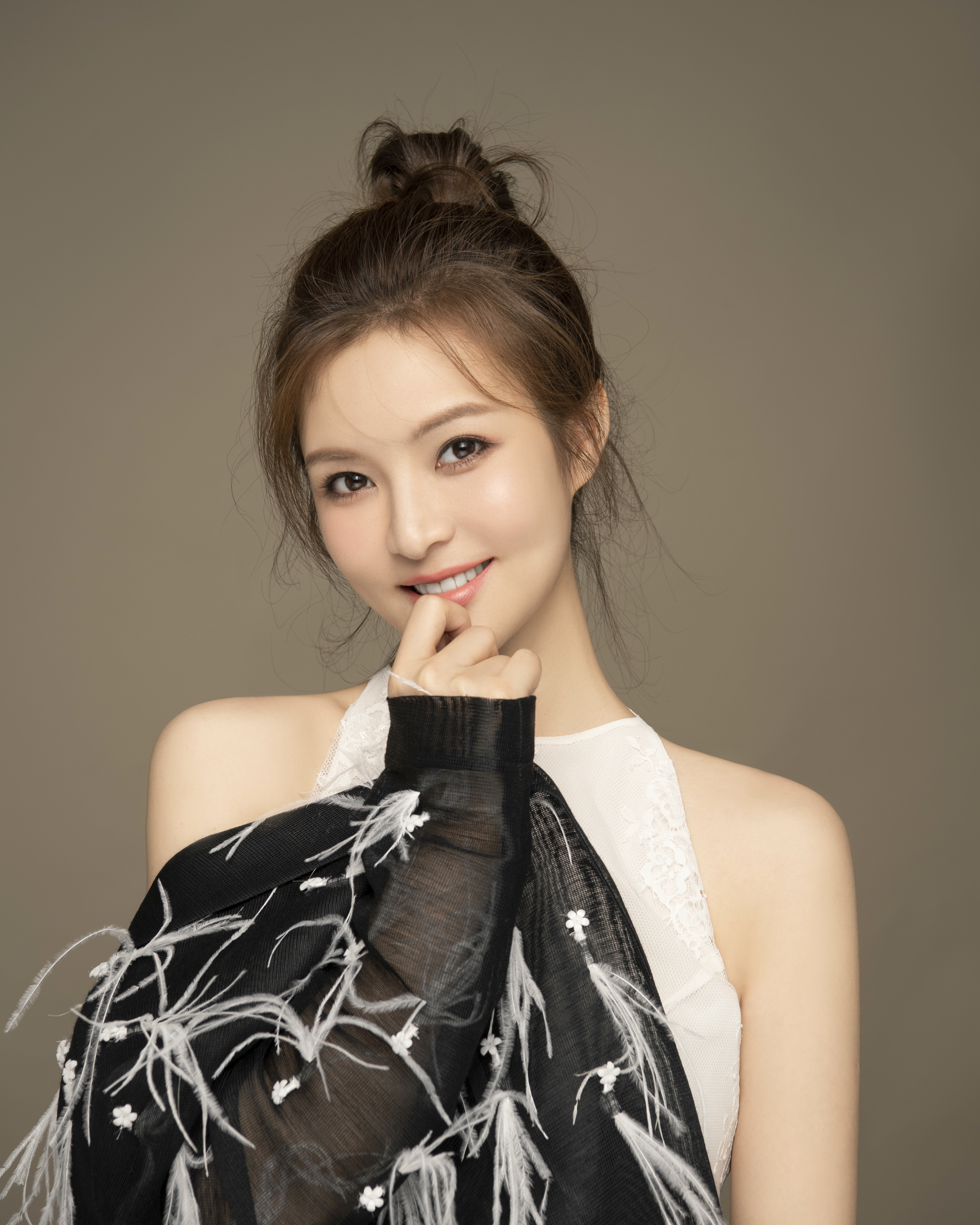  p>夏嫣,生于1990年1月5日,中国女演员.