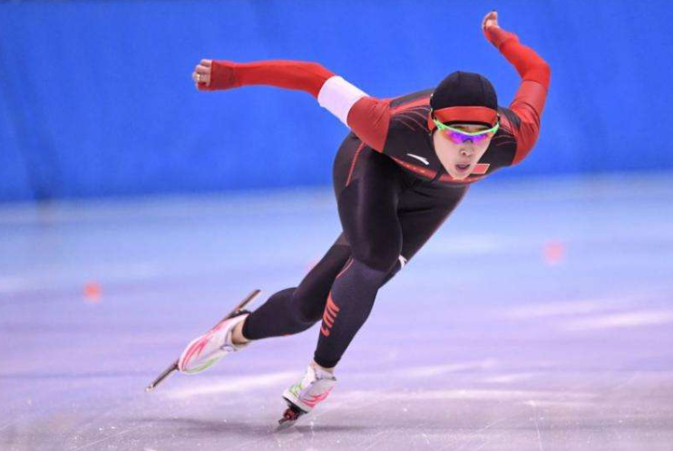  p>速度滑冰(speed skating)是以 a href="#" data-lemmaid="8989048"