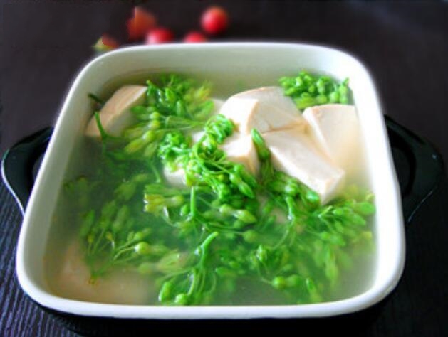 夜兰花豆腐汤