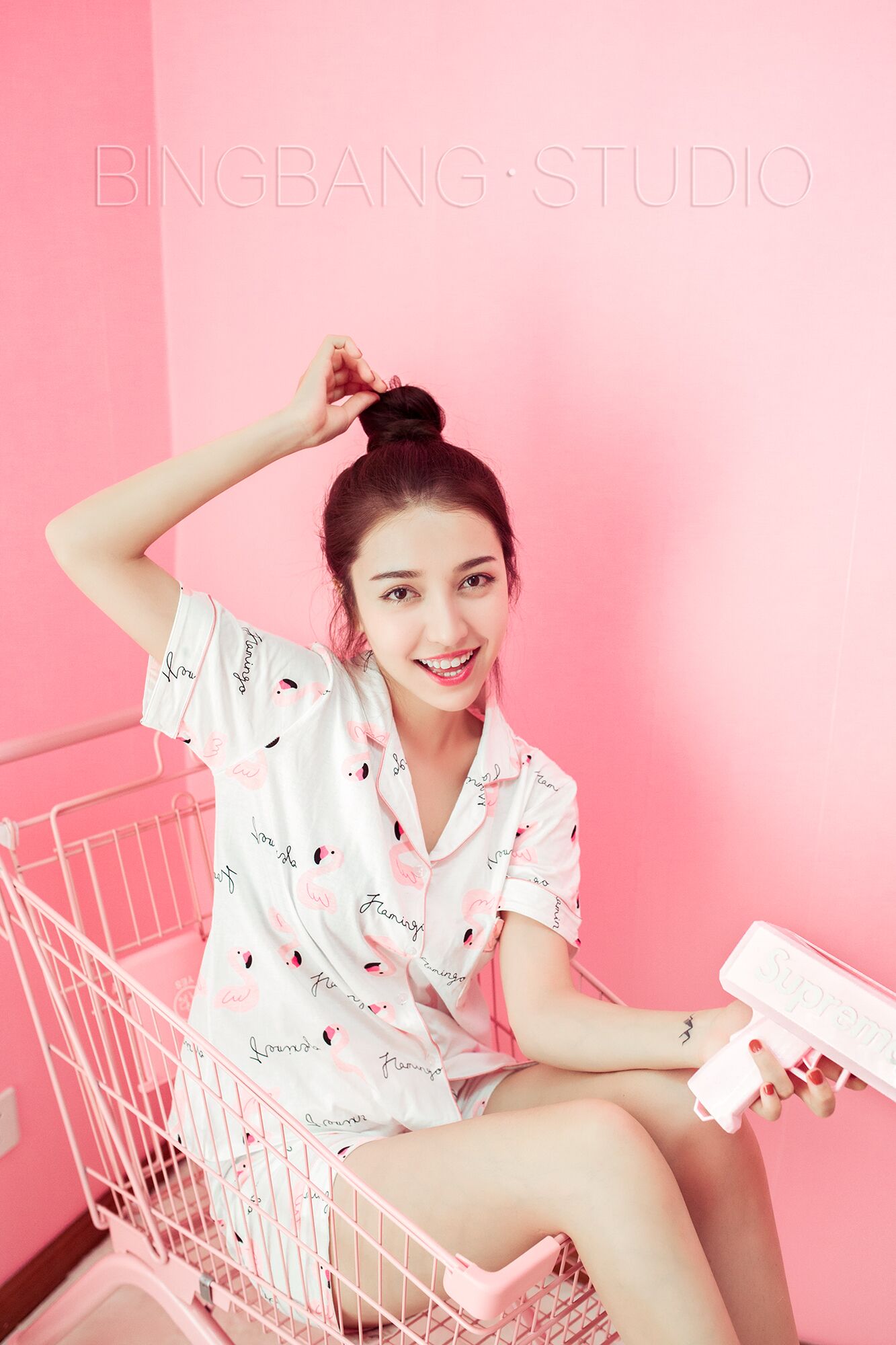  p>再米热·艾海提,1994年6月26日出生于新疆维吾尔自治区库尔勒市