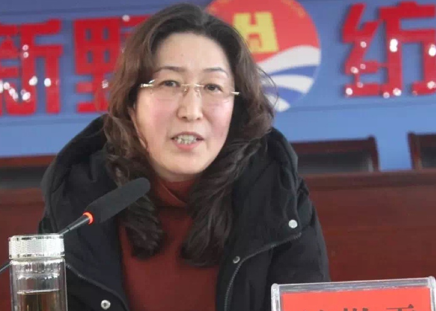  p>吴勤霞,新野纺织董事. /p>