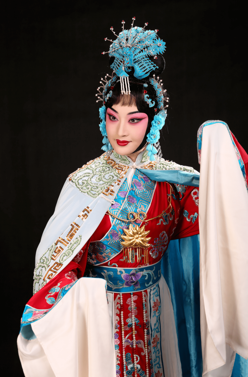 zfkf6q">付佳, a target="_blank" href="/item/国家京剧院/7260559"