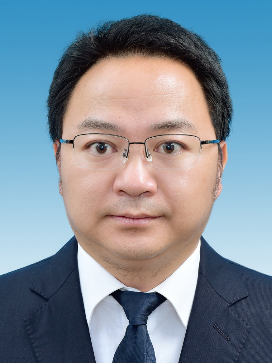 id="ulqbpdgpgpdg">现任云南省保山市隆阳区金融办副主任