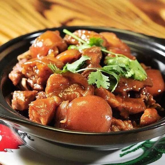 干锅野猪肉