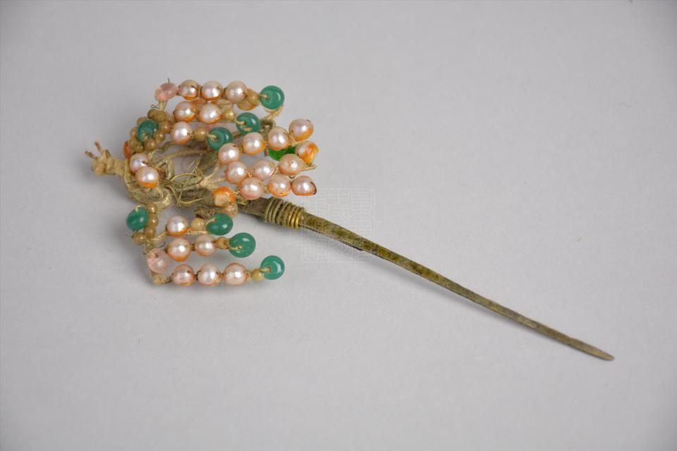 清镶玉珍珠头花铜簪