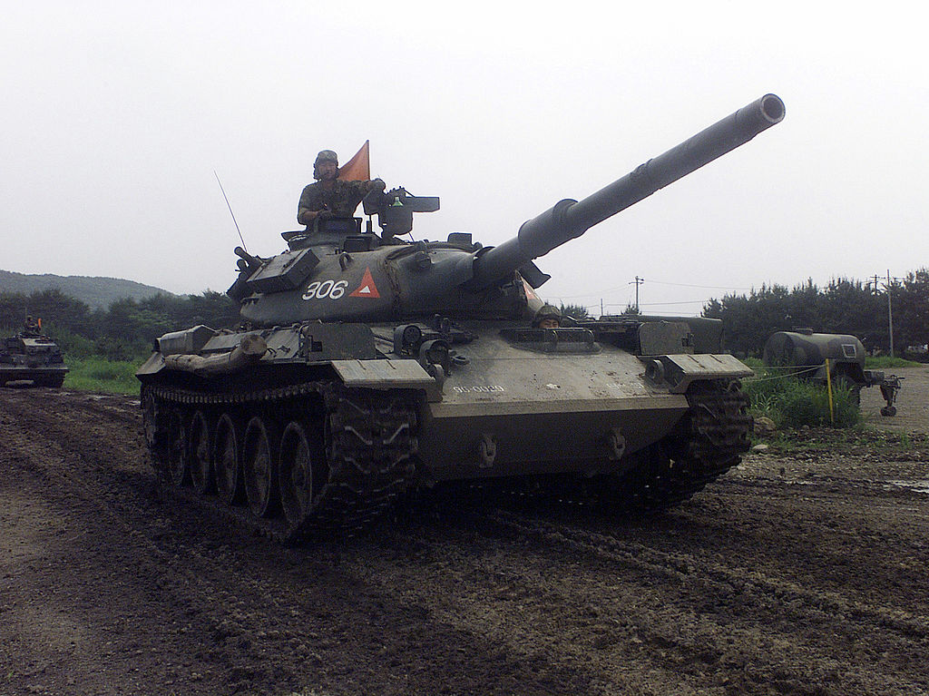  i> b>きゅうまるしきせんしゃ /b> /i>,英语: i> b>type 90 main