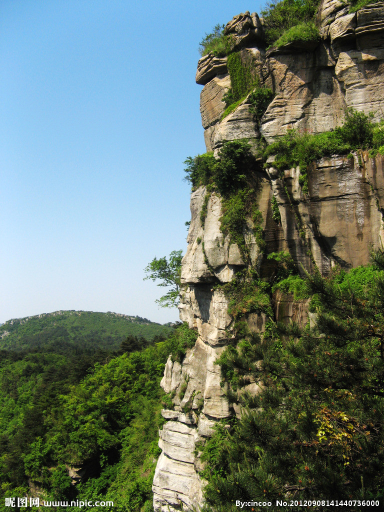  p>湖北天台山,位于全国知名"将军县"—— a href="#" data-lemmaid="