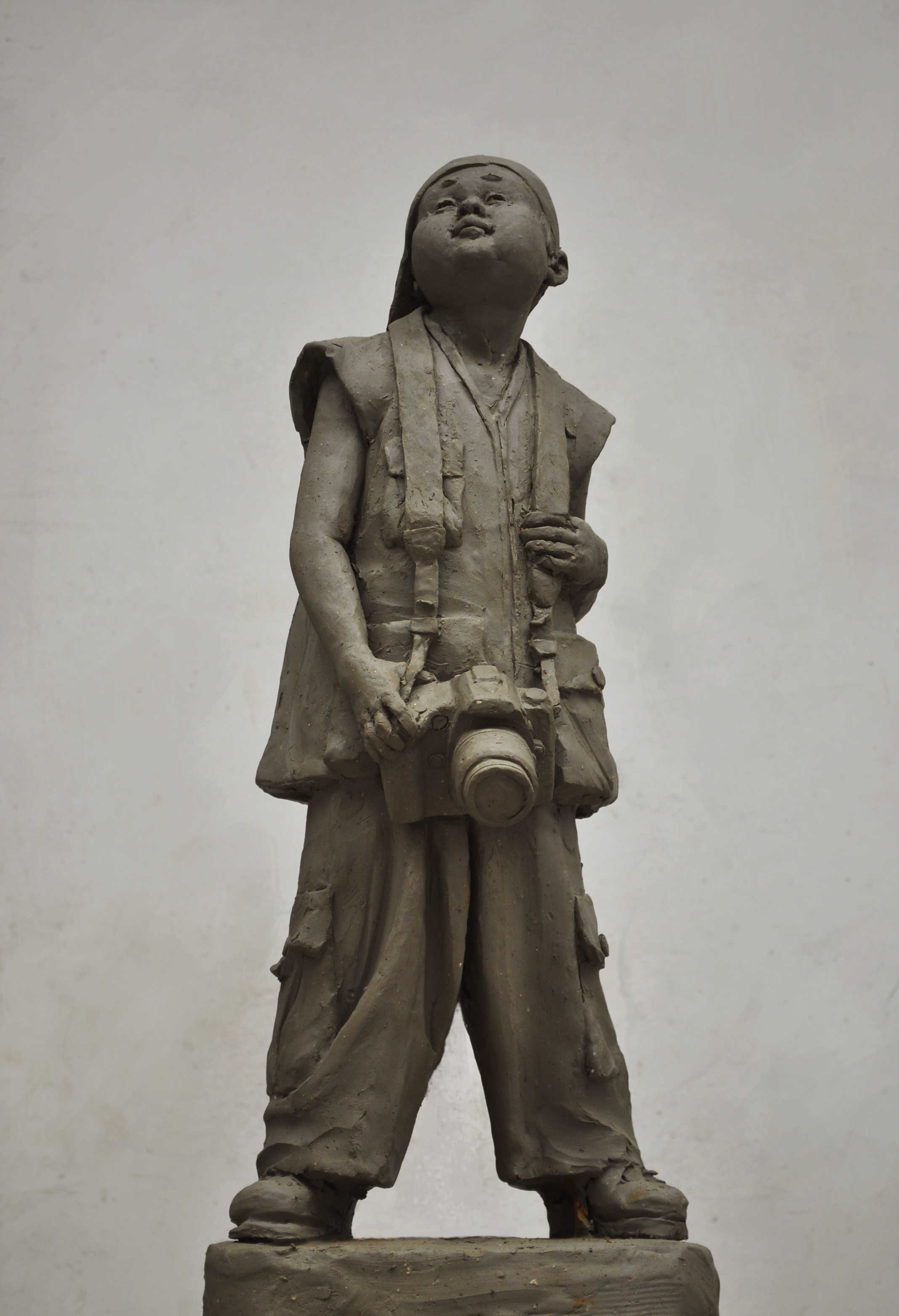 中国当代著名国家级雕塑大师,新中国国礼艺术大师,人民功勋艺术家