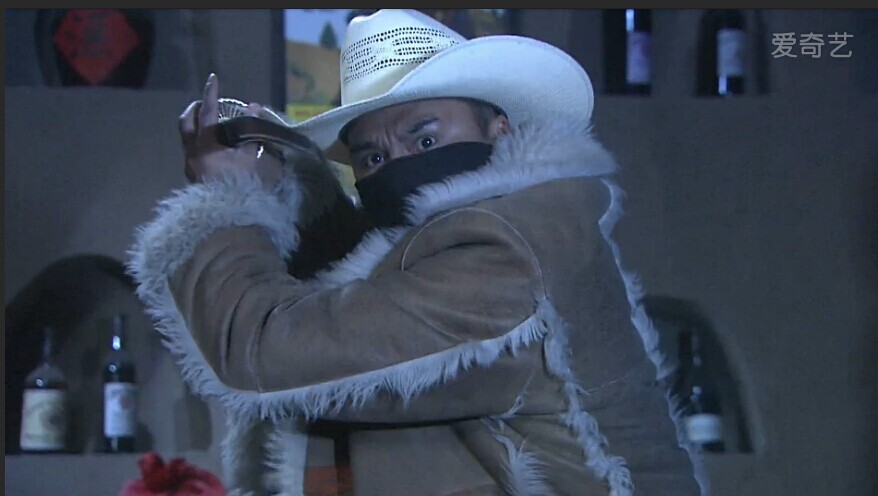 七七是电视剧《英雄》和《 a target="_blank" href="/item/大漠枪神