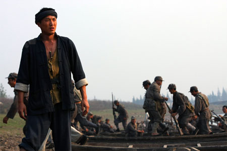  p>《厂窖惨案》是由潇湘电影集团有限公司出品的战争历史电影,由 a