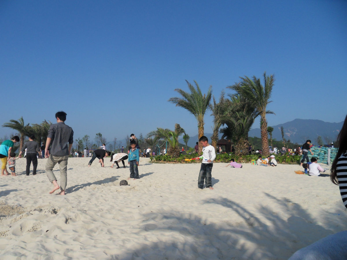  p>郴州西河沙滩公园是郴州 a href="#" data-lemmaid="5392219">城东