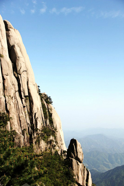 target="_blank" href="/item/黄山市/212055" data-l