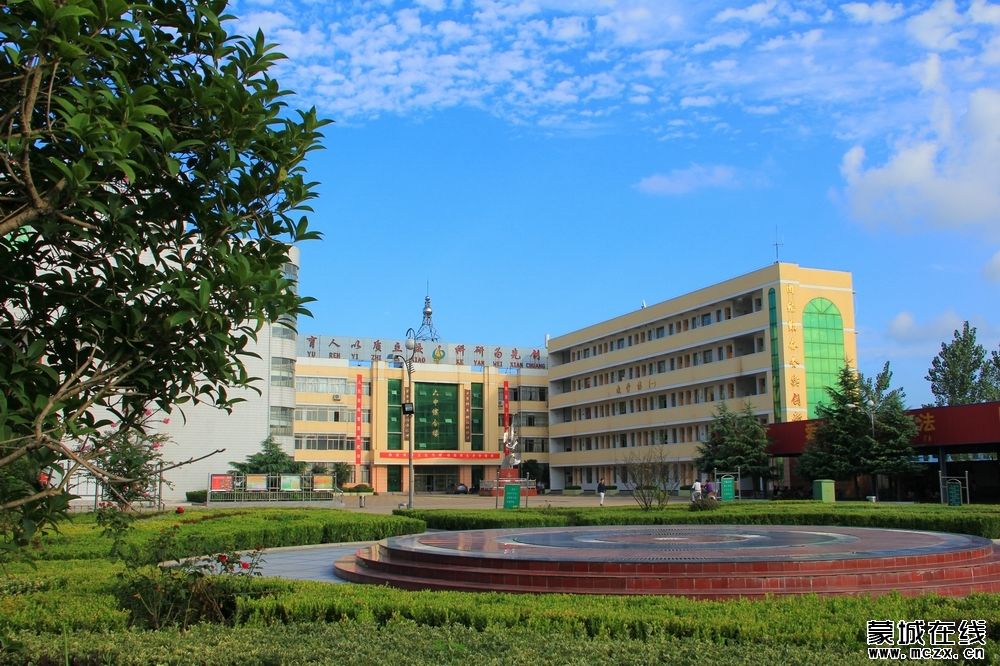  p>蒙城六中位于安徽省蒙城县城南区,安徽省 a href="#" data-lemmaid