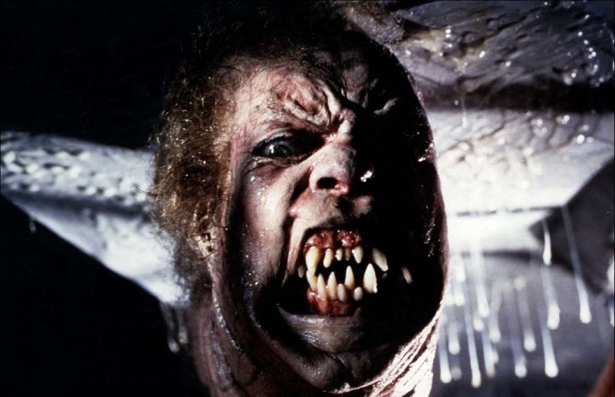  p>《怪形》 i>(the thing) /i>是 a href="#" data-lemmaid="1379061