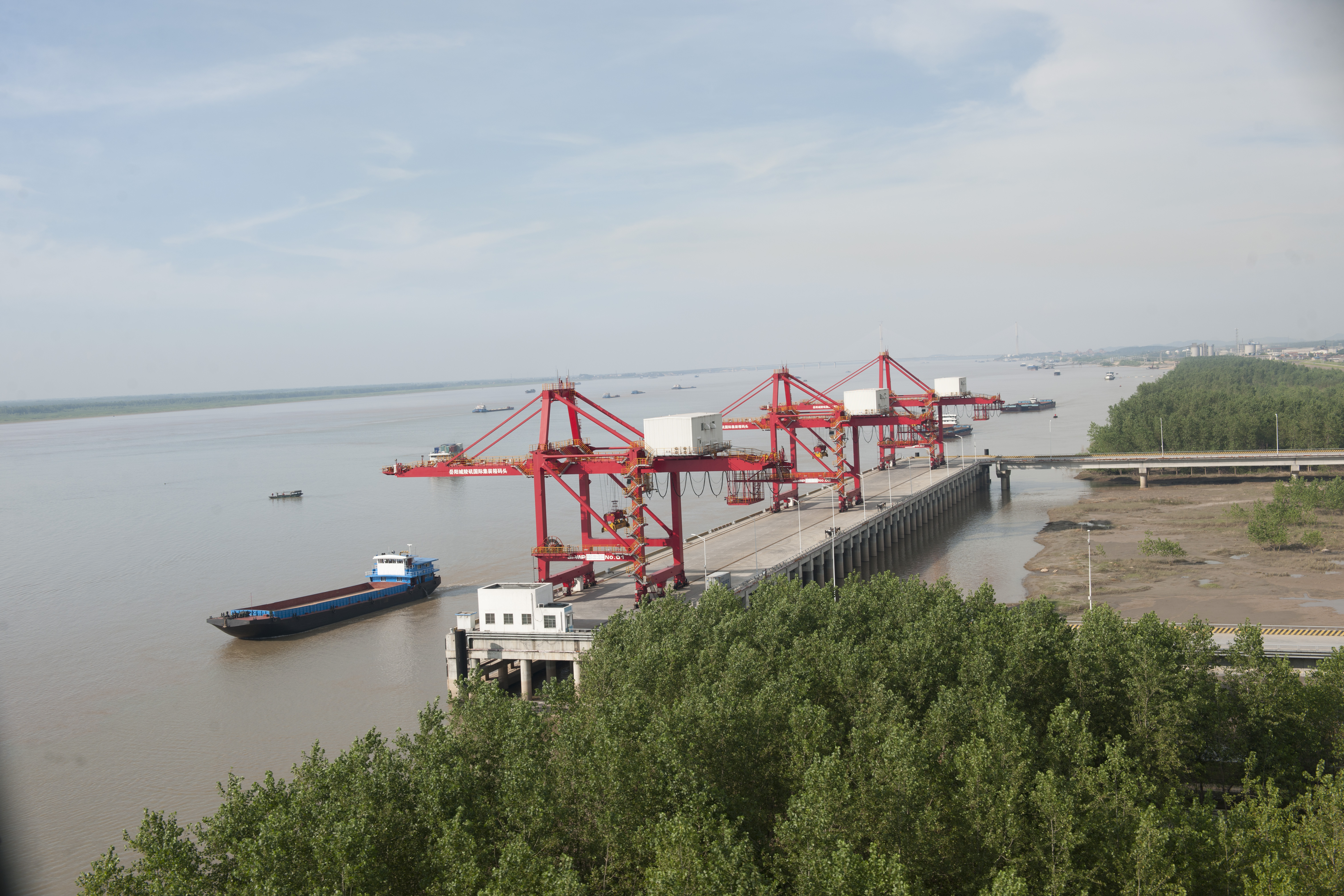 湖南城陵矶新港区