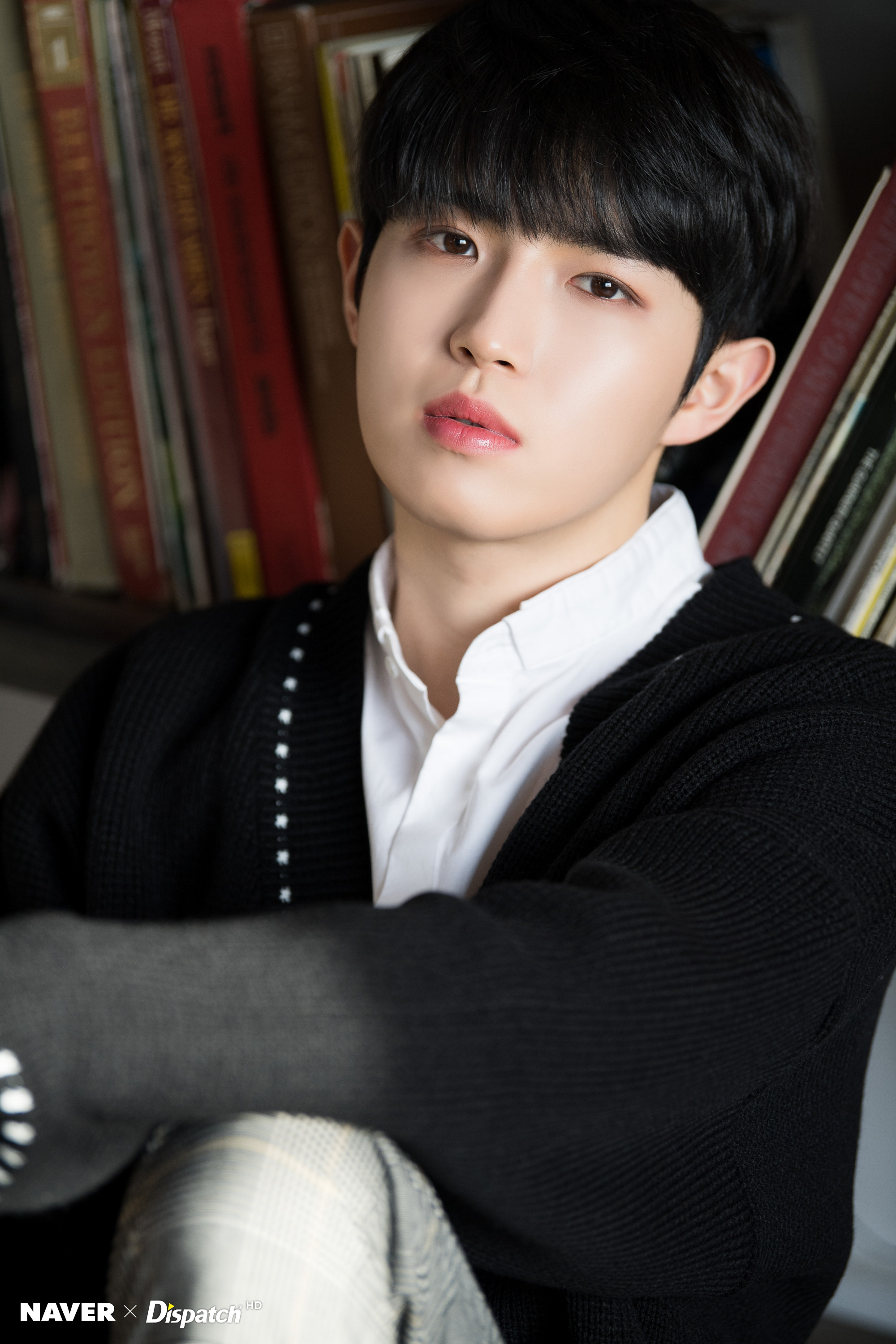 id="gnwn6jze3s">金在奂,1996年5月27日出生于首尔特别市,韩国男歌手