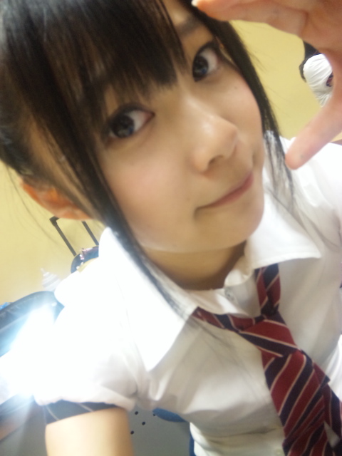  p>指原莉乃,1992年11月21日出生于日本大分县大分市,日本女歌手,演员